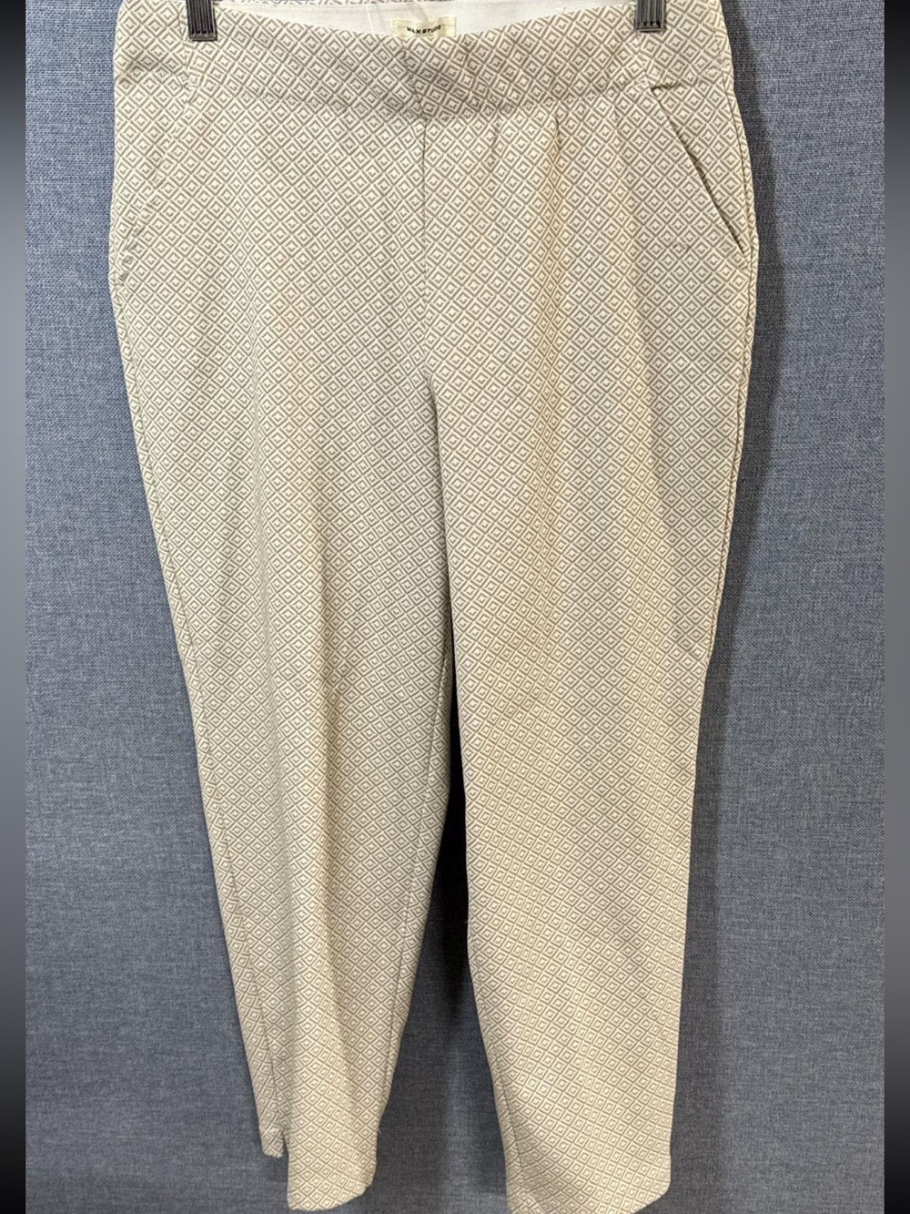 Beige Diamond-Pattern Women’s Dress Pants